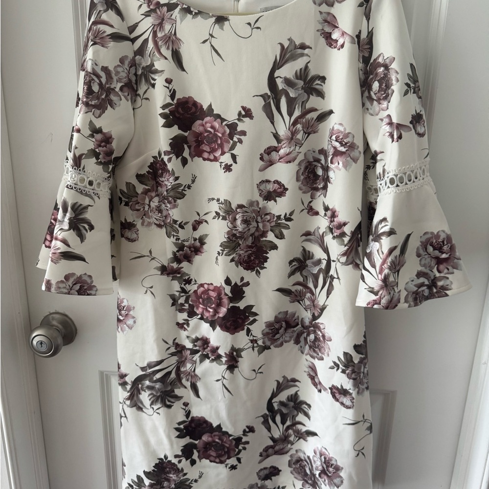 Sandra Darren White and Purple Floral Long Sleeve Dress